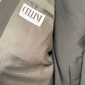 Cellini Collection suit.  Double Breasted.  Pleated slacks size 34x30.